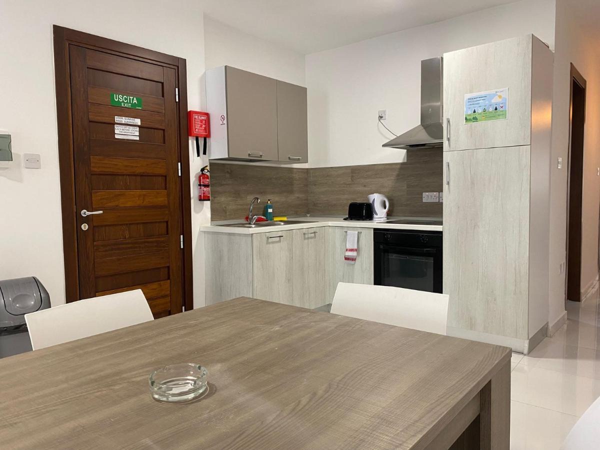 Sunrise Court Apartman Marsaskala Kültér fotó