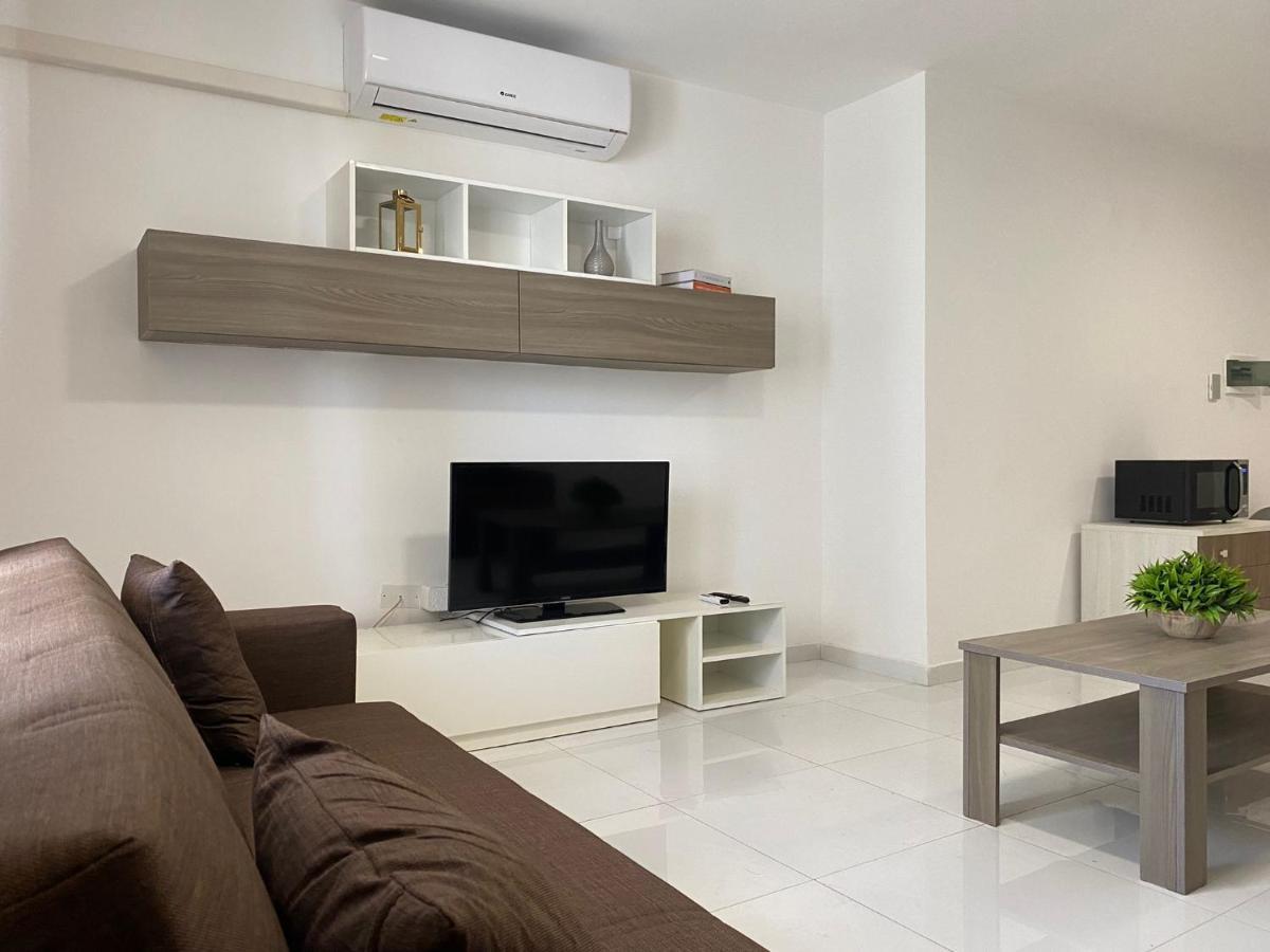 Sunrise Court Apartman Marsaskala Kültér fotó