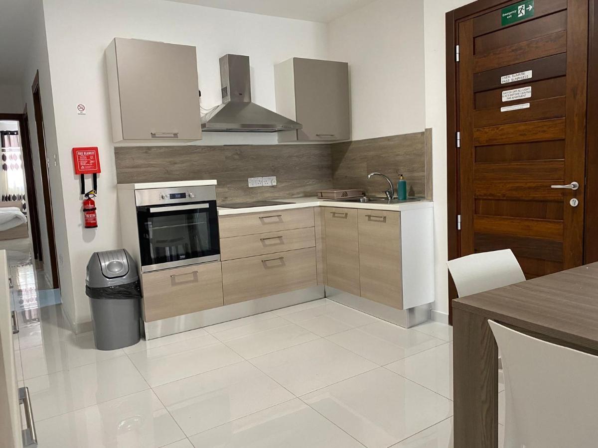 Sunrise Court Apartman Marsaskala Kültér fotó