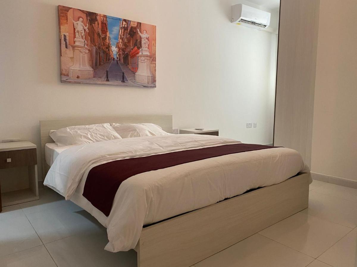 Sunrise Court Apartman Marsaskala Kültér fotó