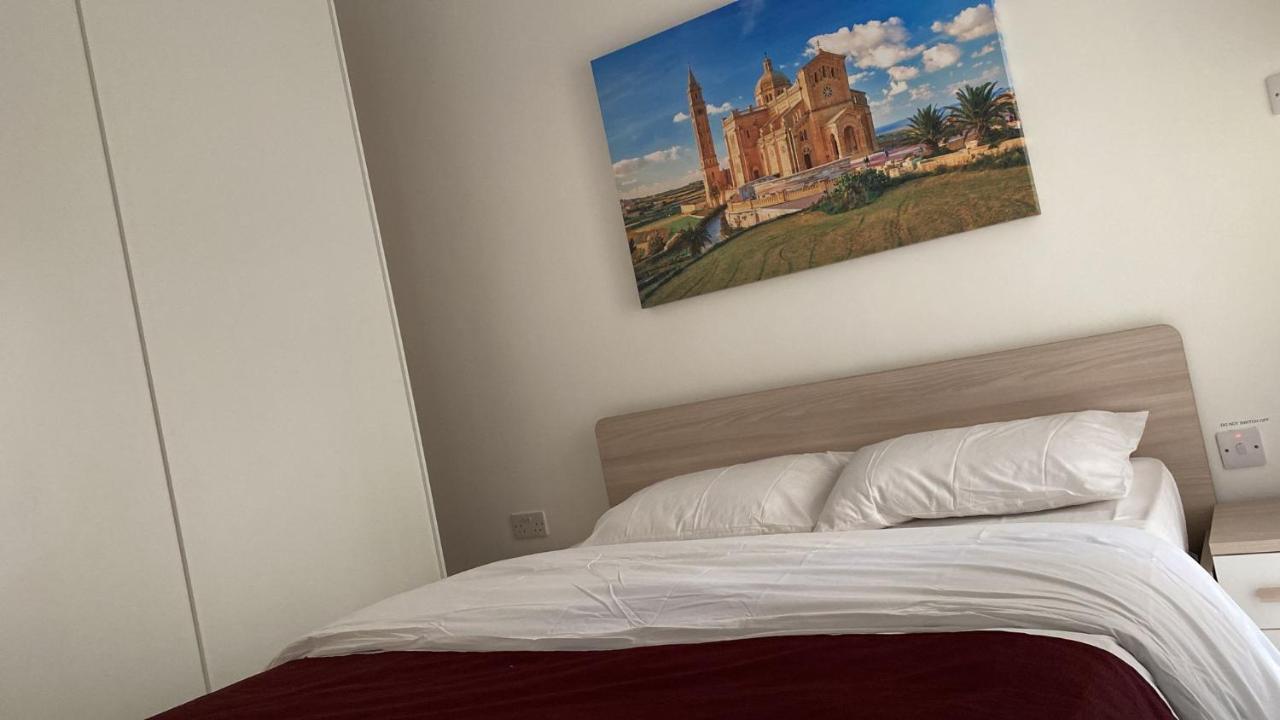 Sunrise Court Apartman Marsaskala Kültér fotó