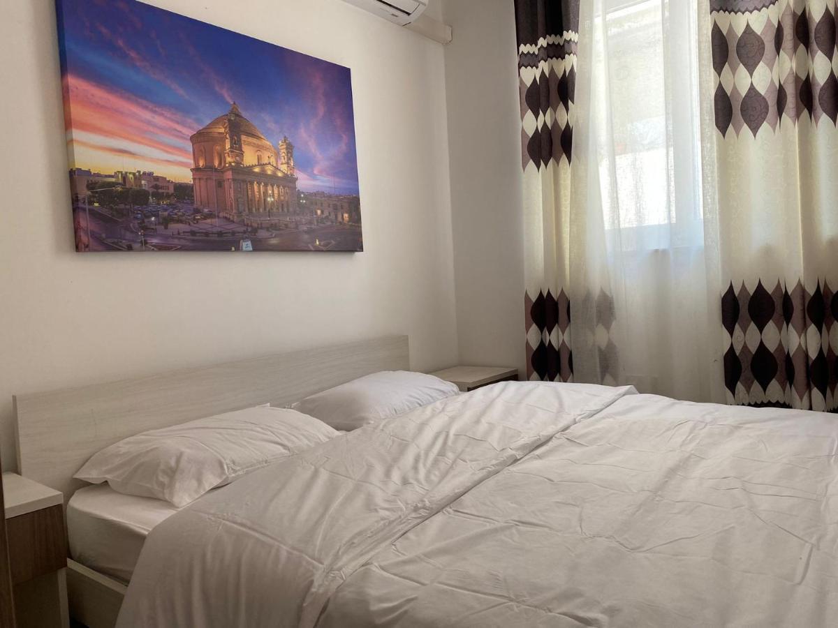 Sunrise Court Apartman Marsaskala Kültér fotó